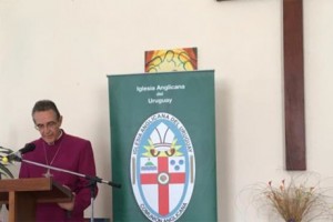 Bishop Michele Pollesel addresses the diocesan synod of the Iglesia Anglicana del Uruguay (the Anglican Church of Uruguay).