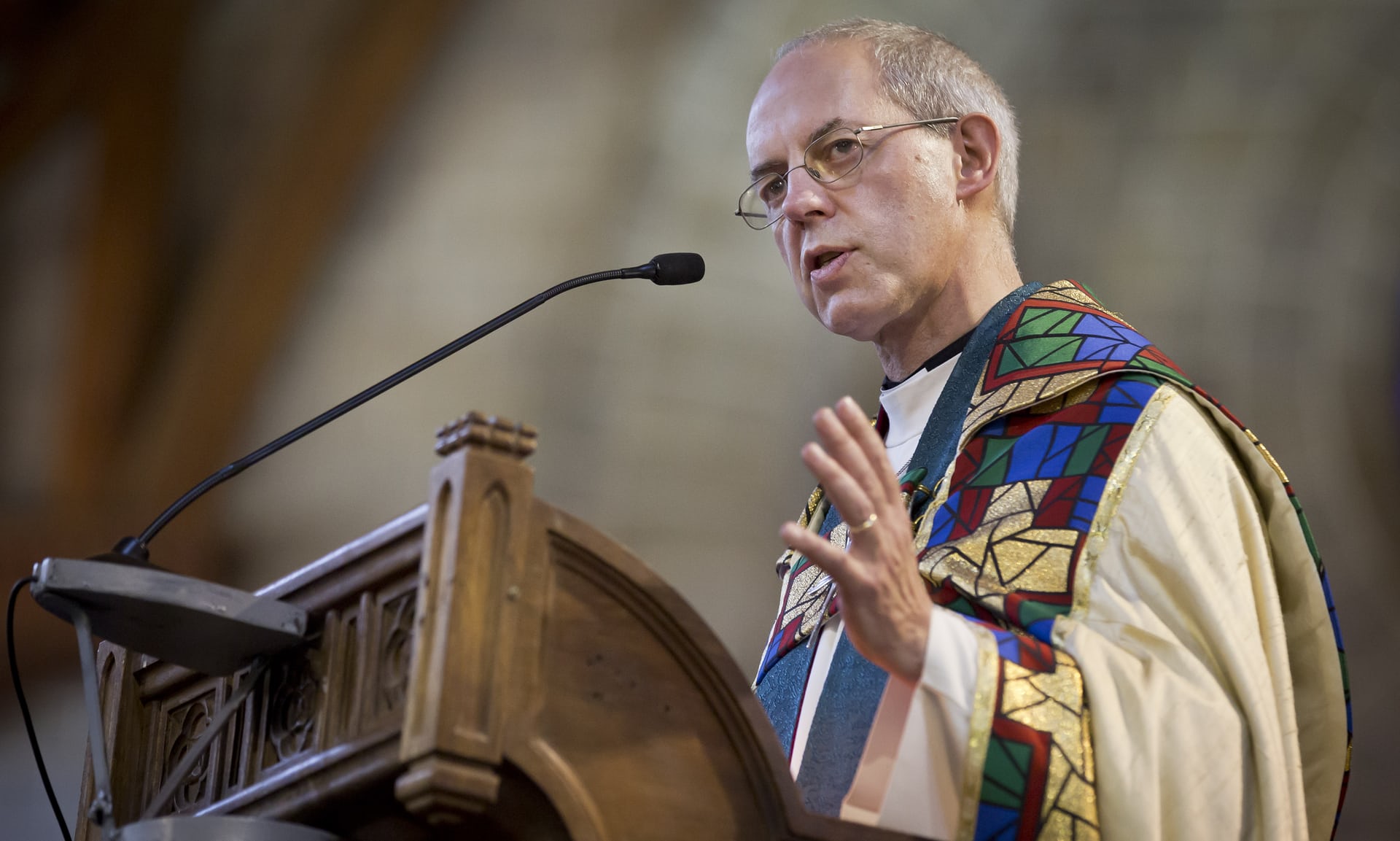 Clergy to ditch their robes in further sign of dress-down Britain
