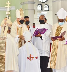 “Be a Barnabas” New Bishop of Kingston Charged